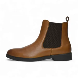 Outer side profile of Daniele Tan Chelsea Boot highlighting elastic gusset and smooth leather texture.