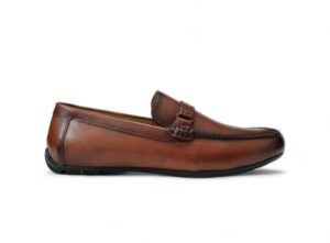 Devogue Paris Tan moccasion refrence image